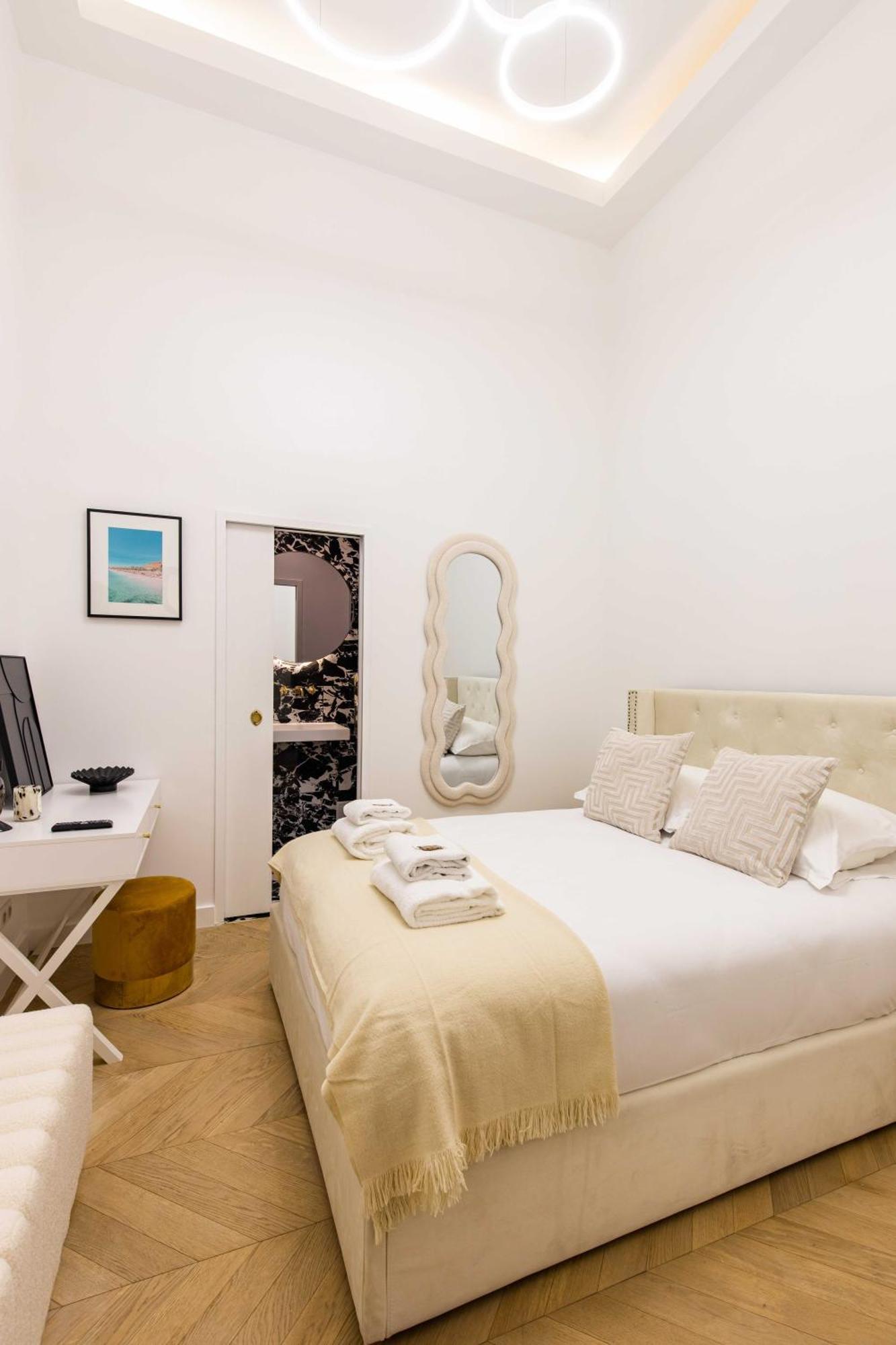 Chic House - 3br 8p - Ternes Arc De Triomphe Apartment Paris